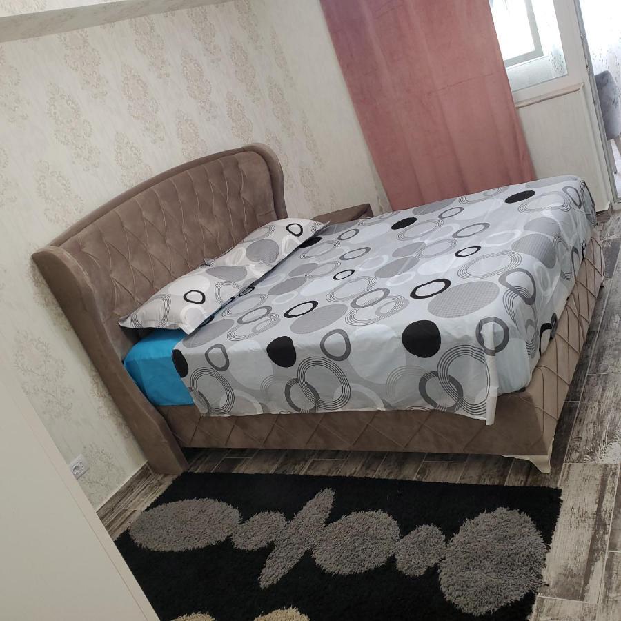 Luxury Apartament Bacovia Bákó Kültér fotó